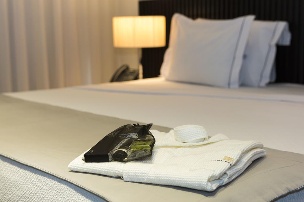 Hotel Perola プライア エクステリア 写真